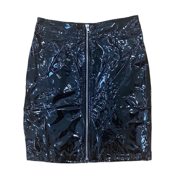 Dresses & Skirts - PU Liquid Leather Skirt with Front Exposed Zipper